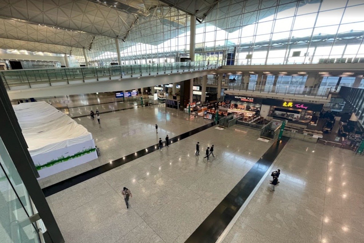 全球機場排名香港跌至33遜穗深 新加坡樟宜機場12度做「世一」
