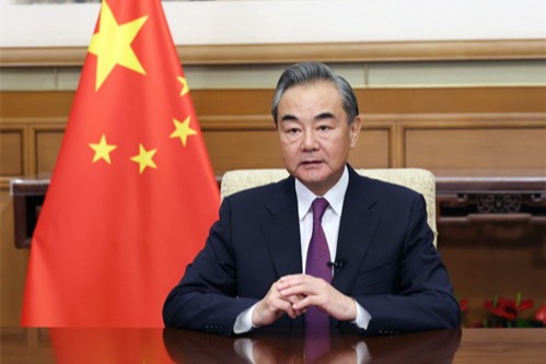 王毅同俄羅斯外長通電話：
 反對外部勢力干涉中亞國家內政