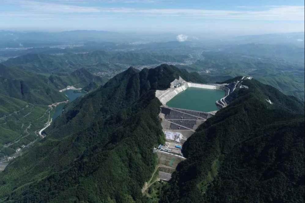 世界首台額定轉速長龍山電站 正式投產發電