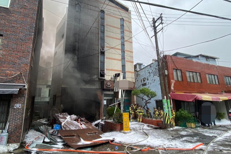 釜山公眾澡堂恐怖大爆炸
 火球直撲群眾釀24傷