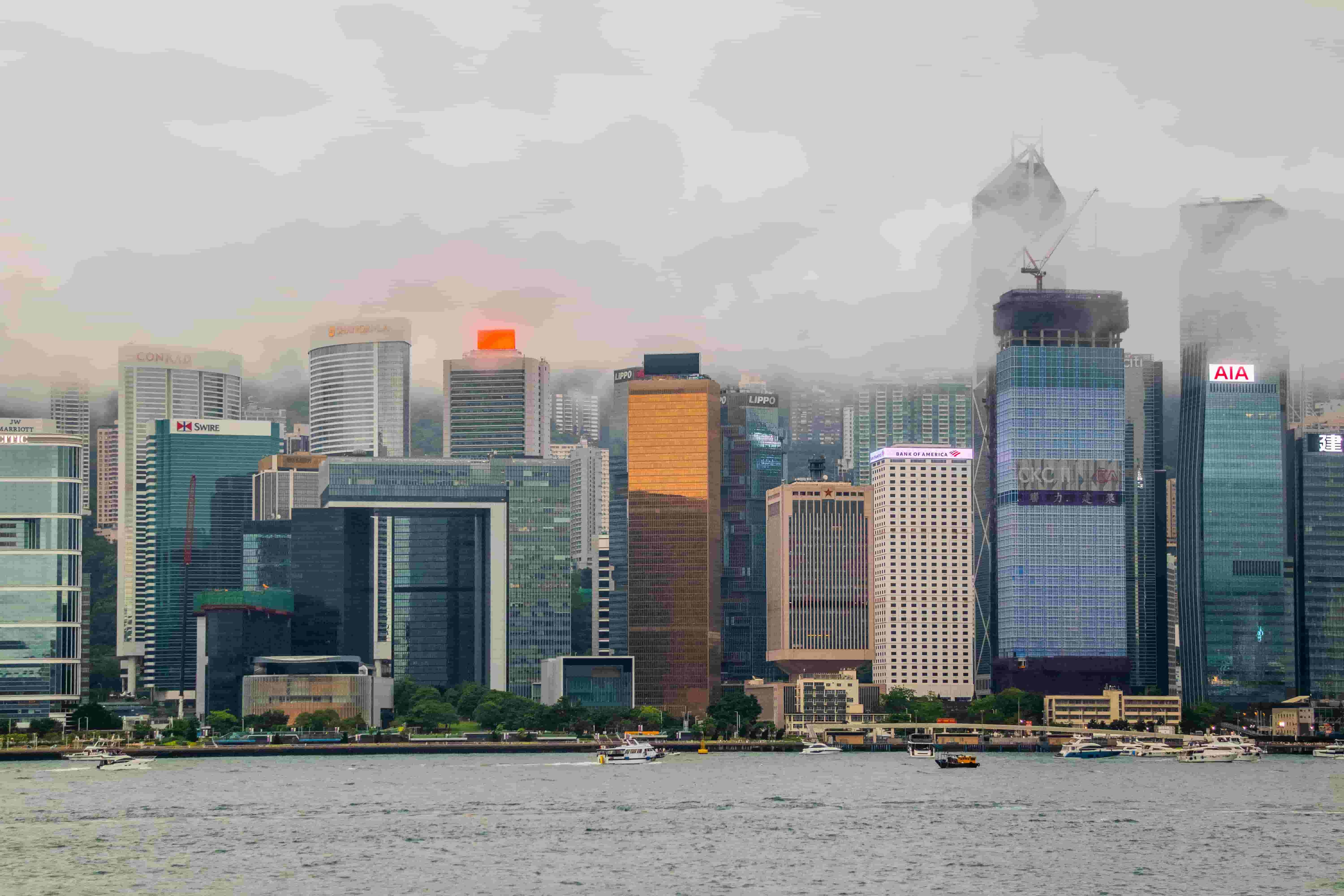最新《世界經濟自由度報告》 香港首次失落榜首跌落第二位