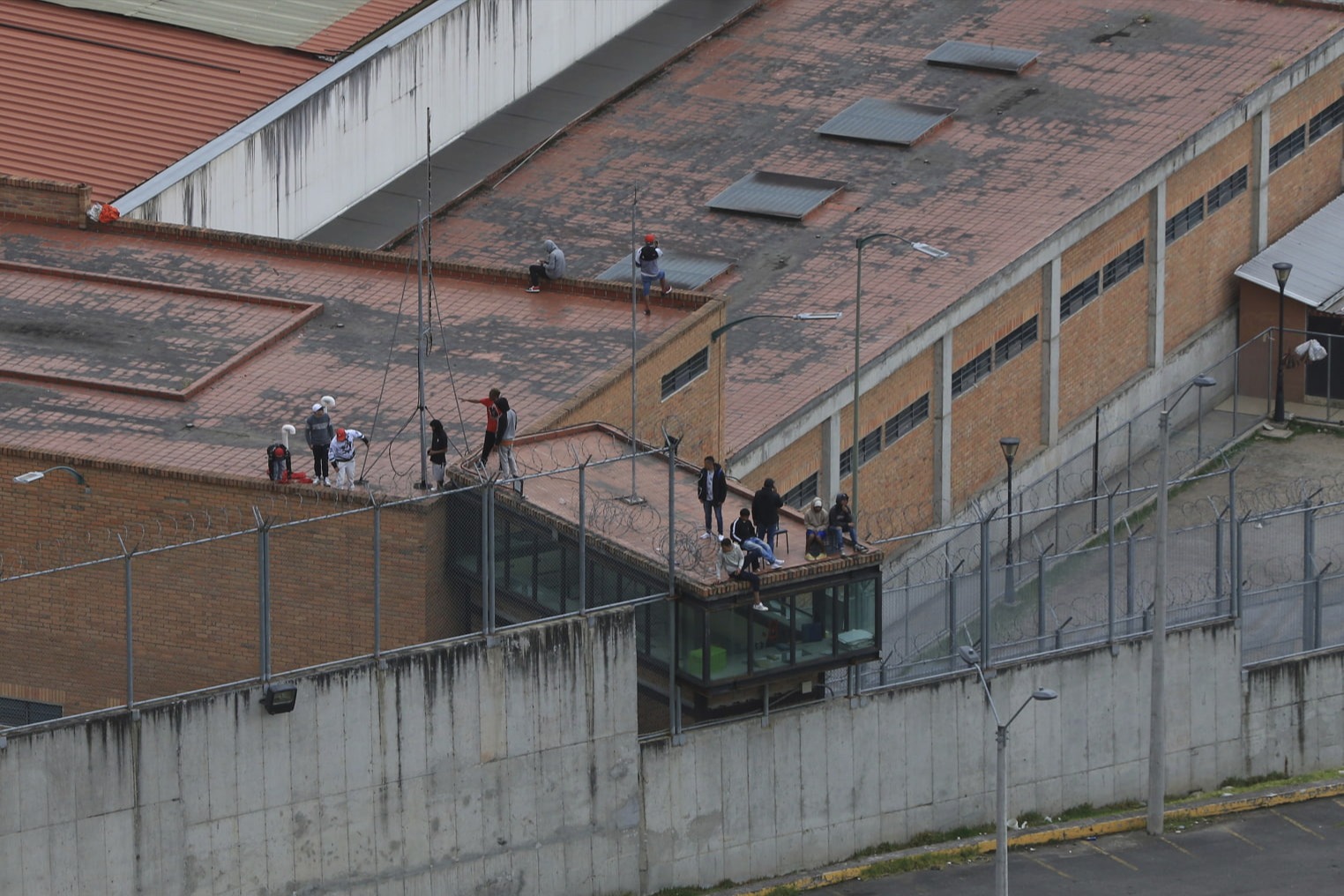 厄瓜多爾發生嚴重監獄騷亂 57名警務人員被囚犯扣押