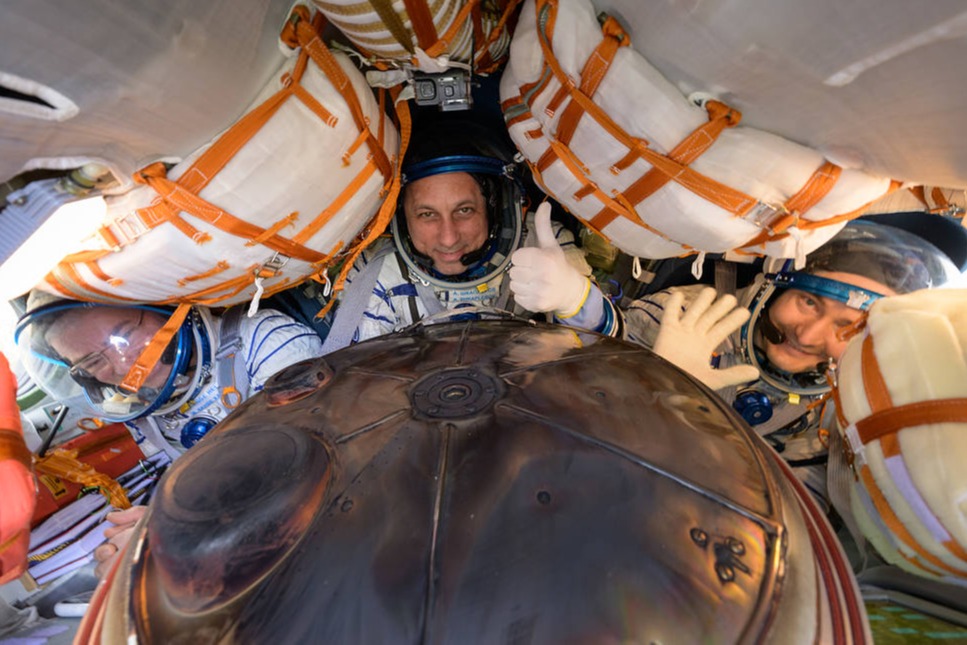 美國太空總署感謝俄方 將美國太空人安全送回地球
