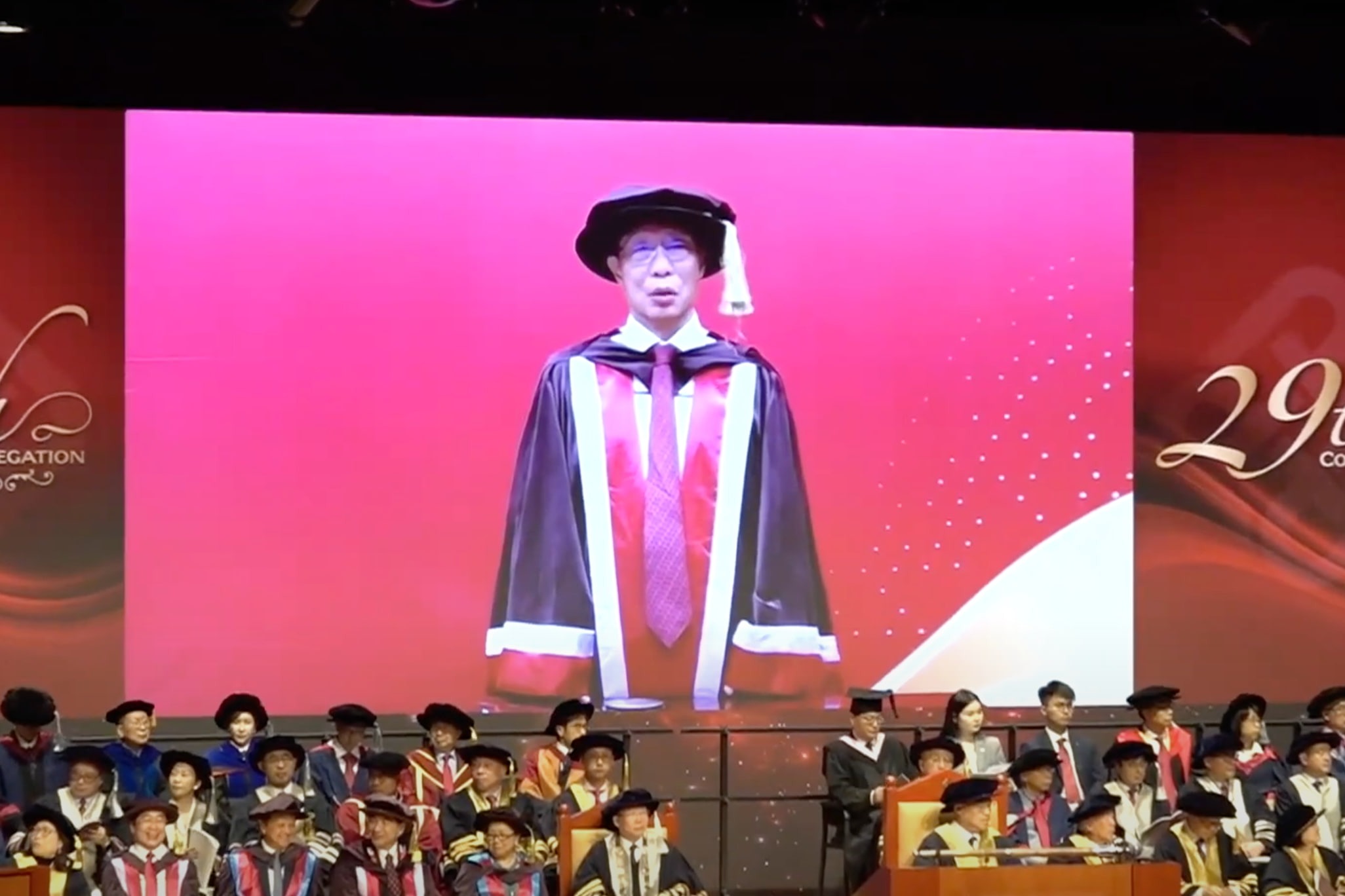 鍾南山獲頒理工大學榮譽博士學位 稱是自己和團隊努力和堅持的認可