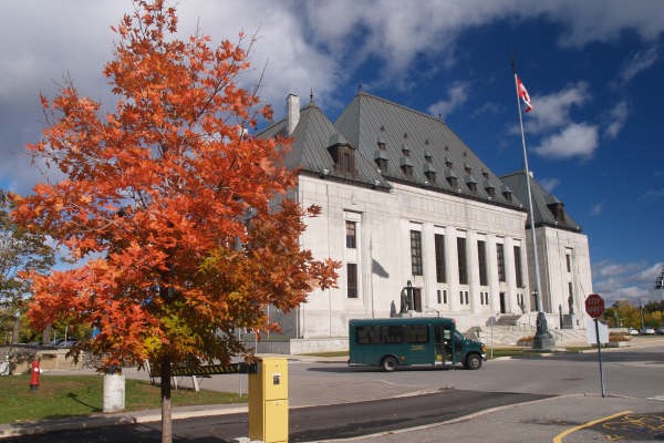 加拿大法院批准230億加元 用於賠償原住民兒童遭歧視