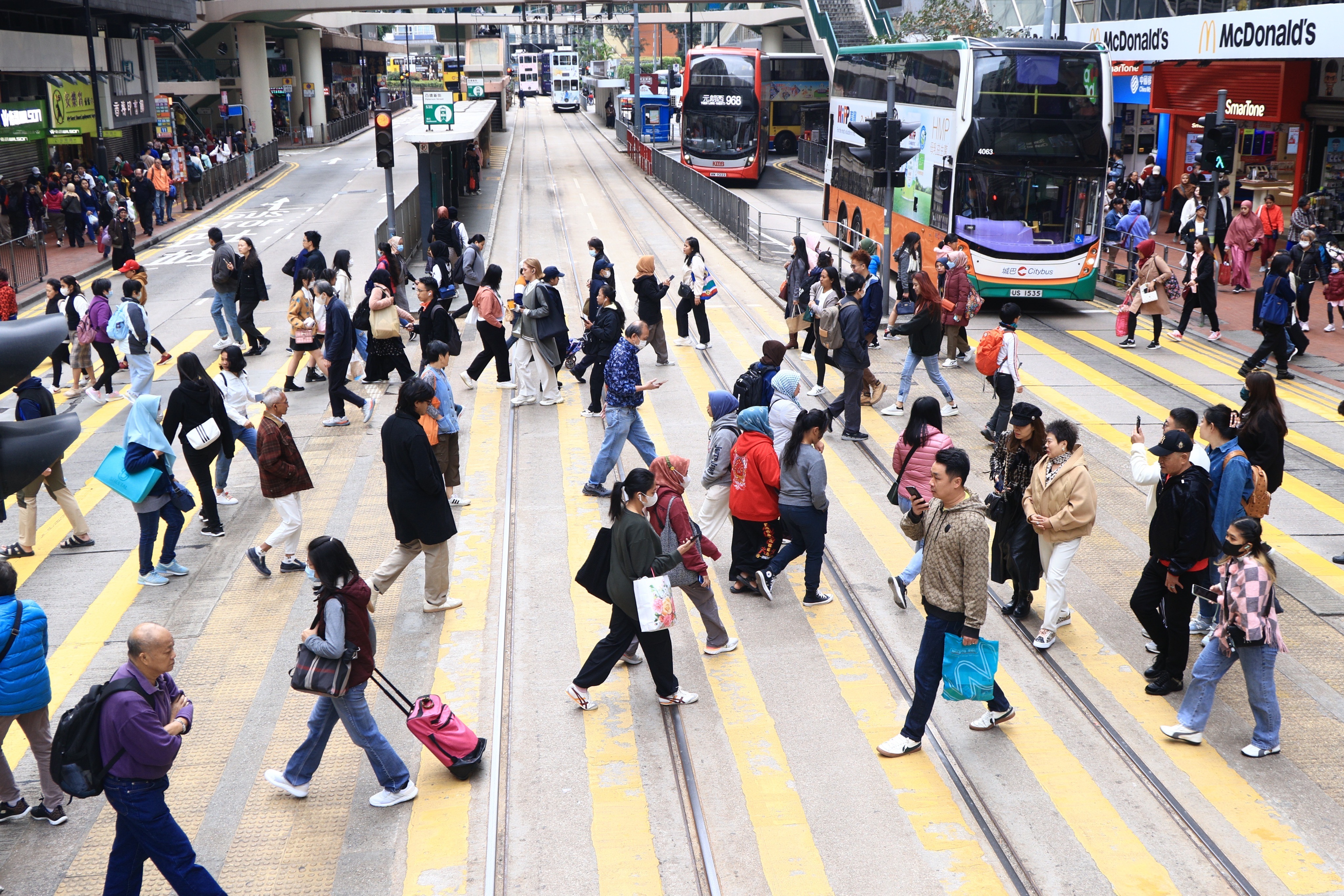 香港被指疫後貧富差距擴大
 有專家認為未到警戒地步