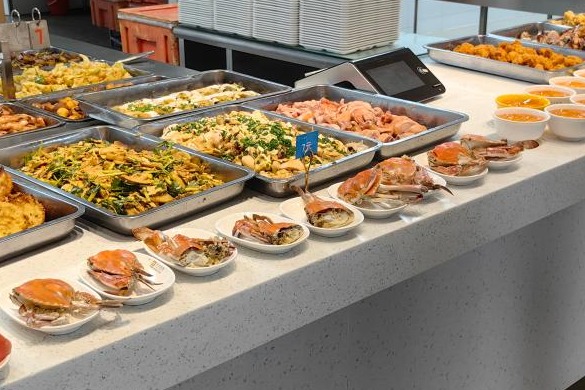 有為食學生留言話想吃梭子蟹 寧波大學食堂第二日即擺蟹宴