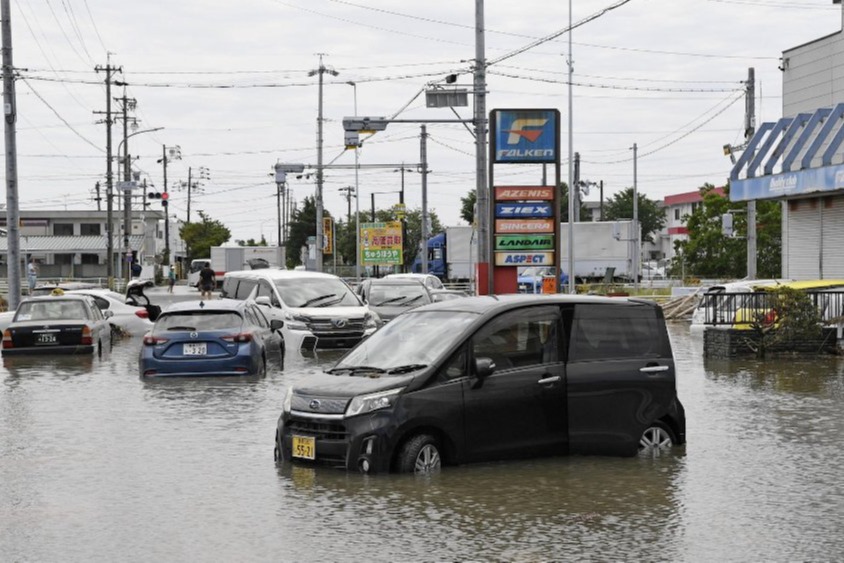 日本暴雨致少1死3失蹤
 數千人疏散