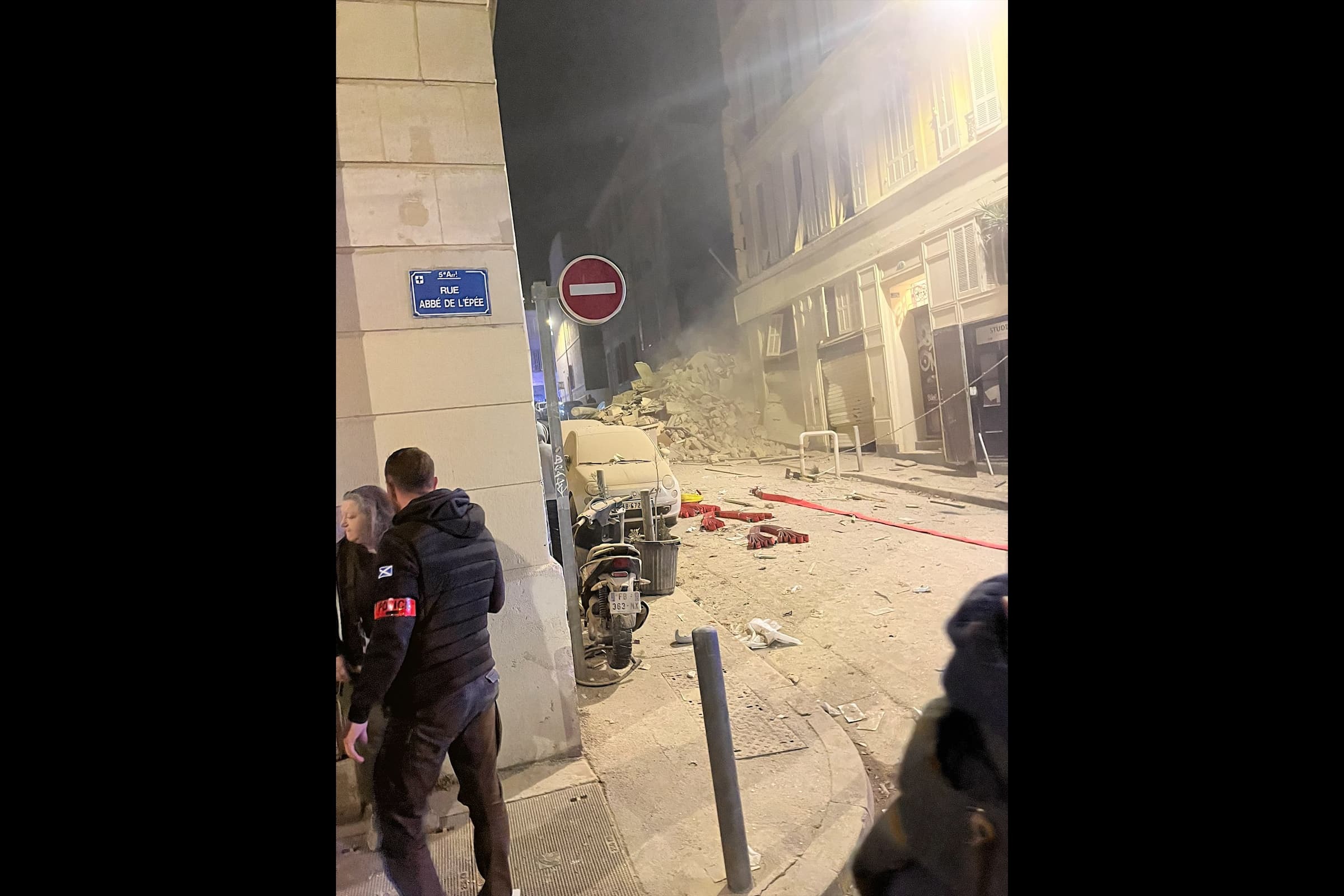 法國馬賽有樓宇爆炸後倒塌 發現兩具遺體仍多人失蹤