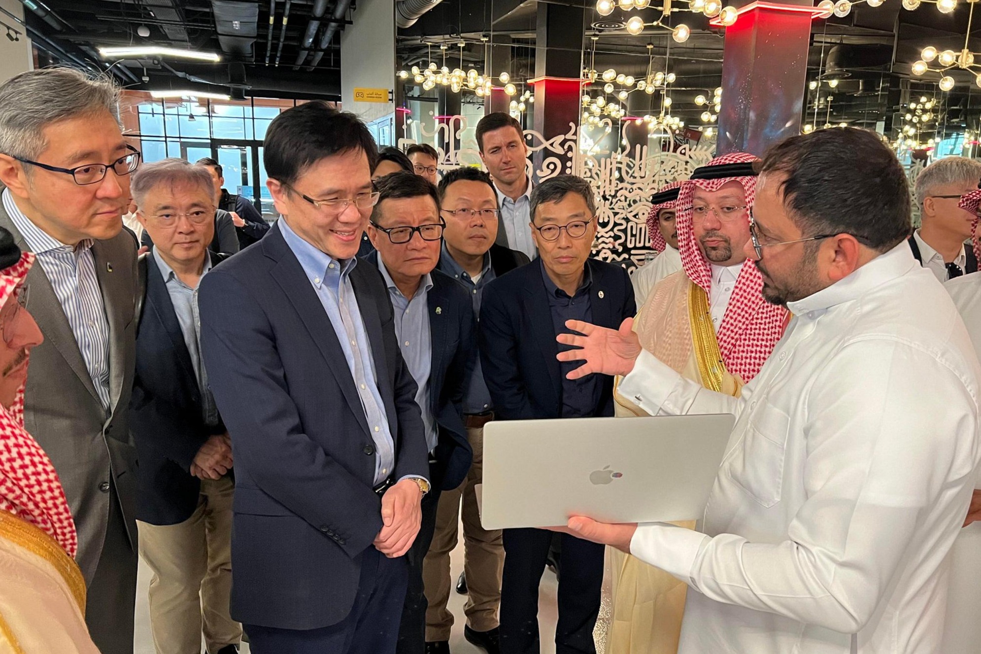 孫東訪問沙特阿拉伯利雅得科技城 聽取科研應用創新項目和解決方案