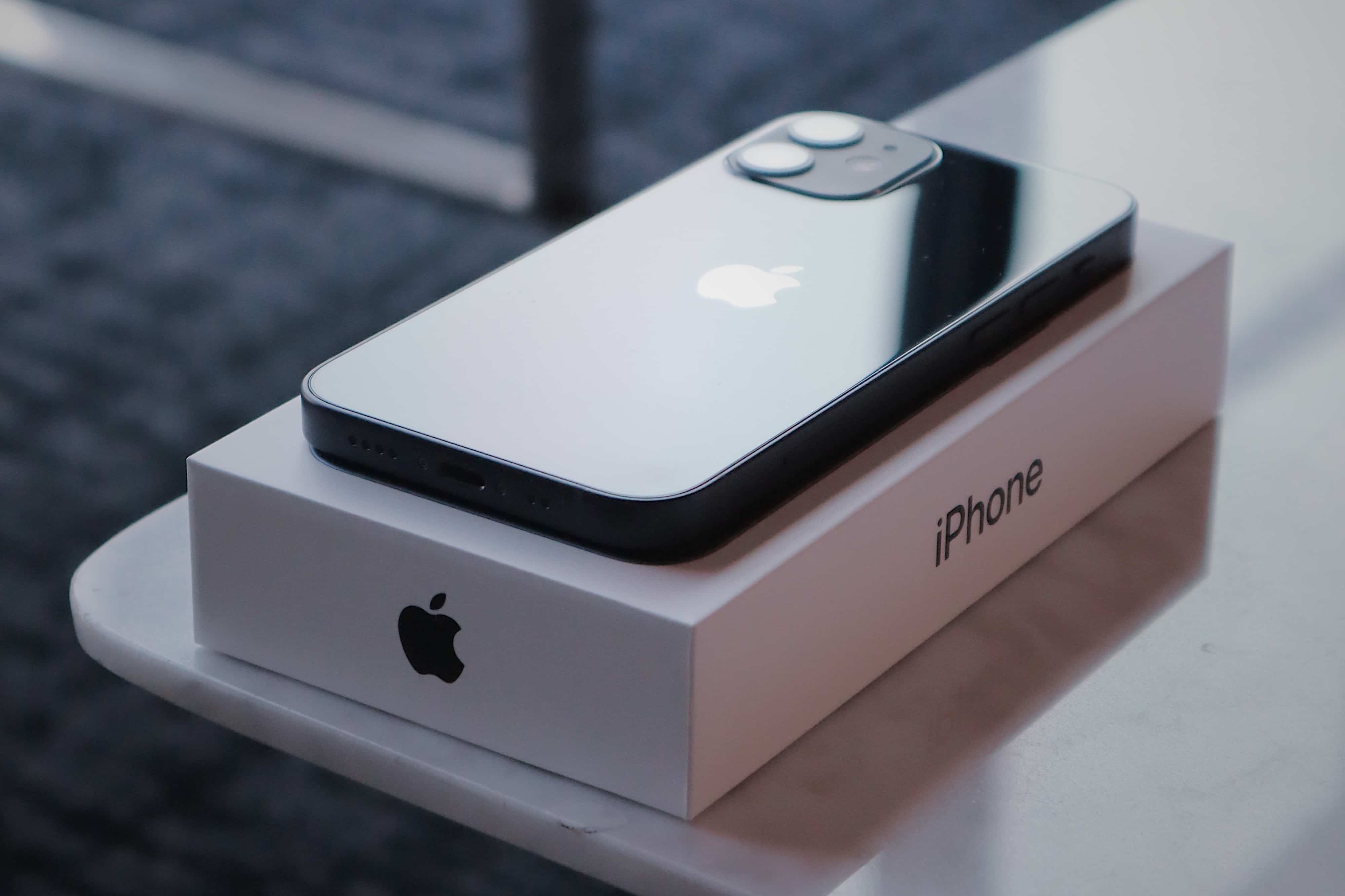 指測出電磁波輻射值超標 法國要求停售iPhone 12