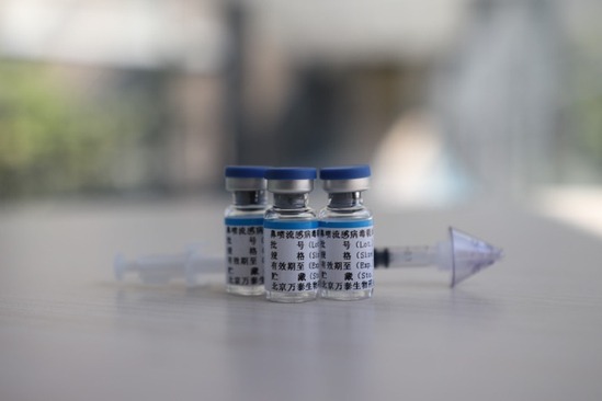 港大與內地合研的噴鼻式新冠疫苗 獲內地當局批准緊急使用