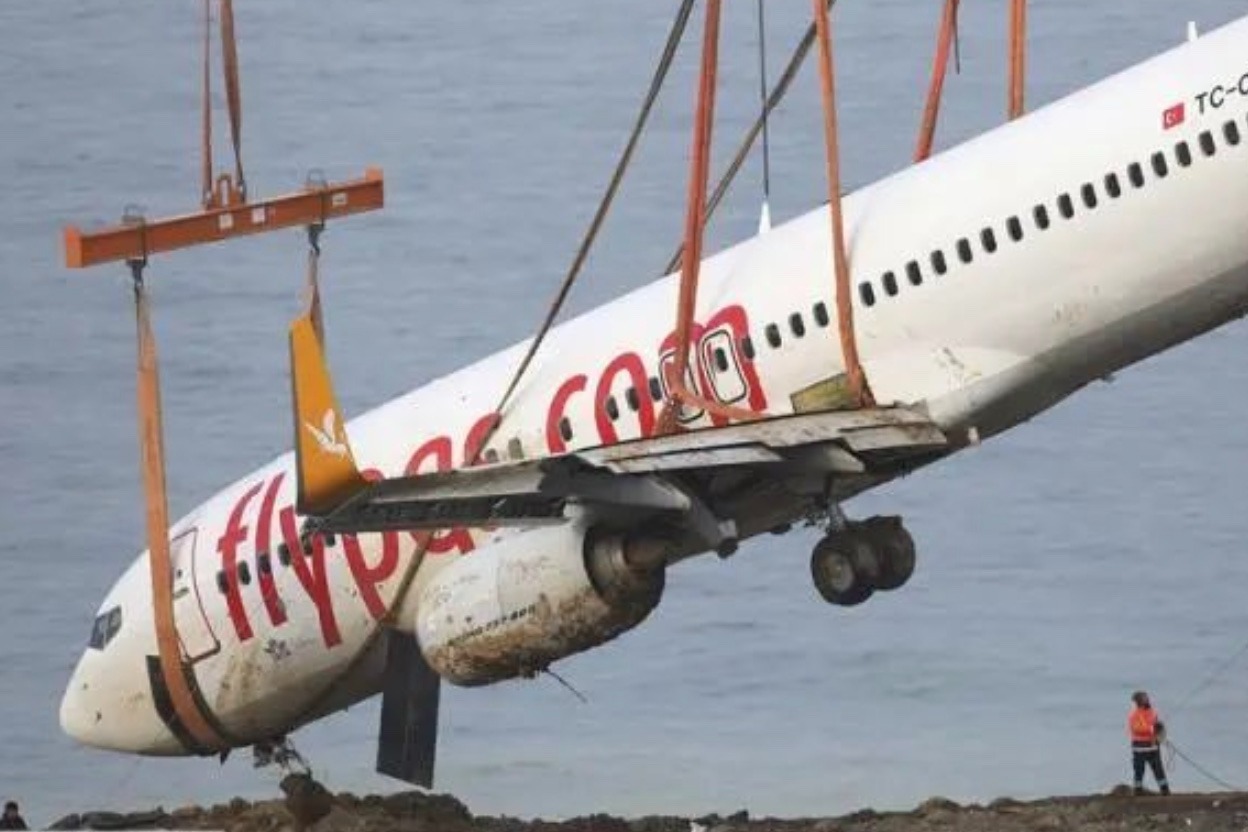東航墜機：盤點近16年來 波音737-800飛機意外事故