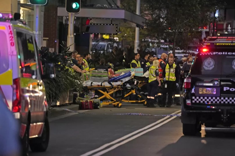 悉尼購物中心發生持刀襲擊案
 致至少7人亡多人受傷
