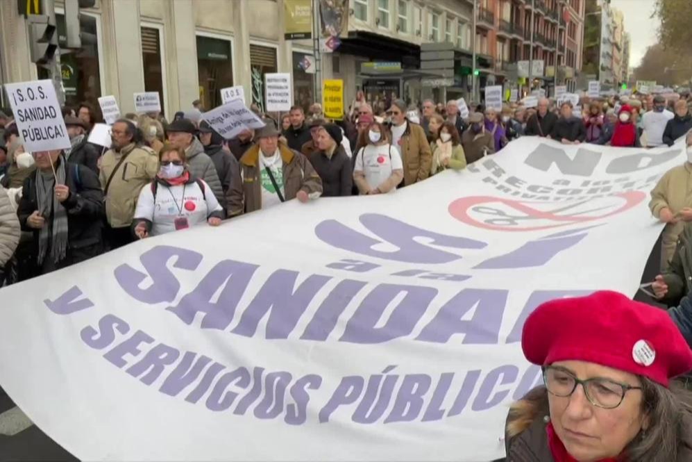 英美之後到西班牙醫護人員示威 促地方政府停止削減公共醫療開支
